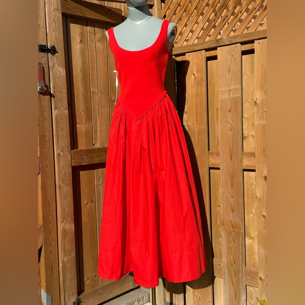 🆕 RONNY KOBO 🧿 NWT Verda Red Stretch Knit Dress, Poplin Skirt - Sz M (US6) - Picture 3 of 14